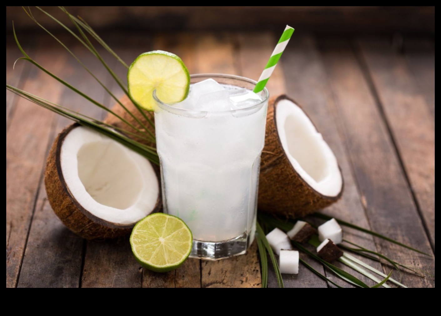 Bara de apă de nucă de nucă de cocos: crearea de răcoritoare perfectă acasă